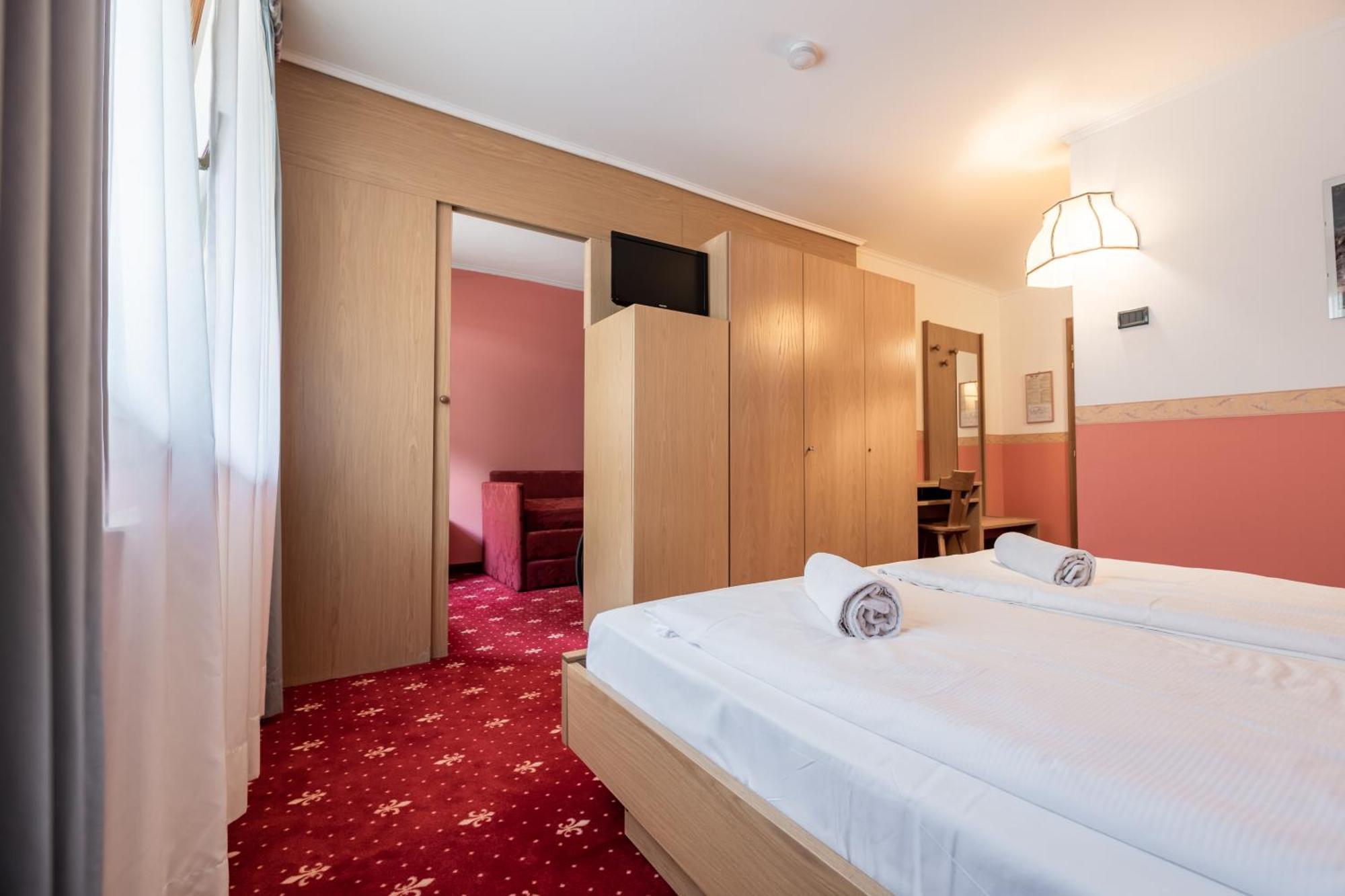 Active Hotel Gran Zebru' コゴロ エクステリア 写真